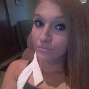 Meet your Posher, Marissa